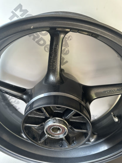 TRIUMPH STREET TRIPLE 675 Rear Wheel 675R Rear Rim OEM 2007-2011 Rear Wheel