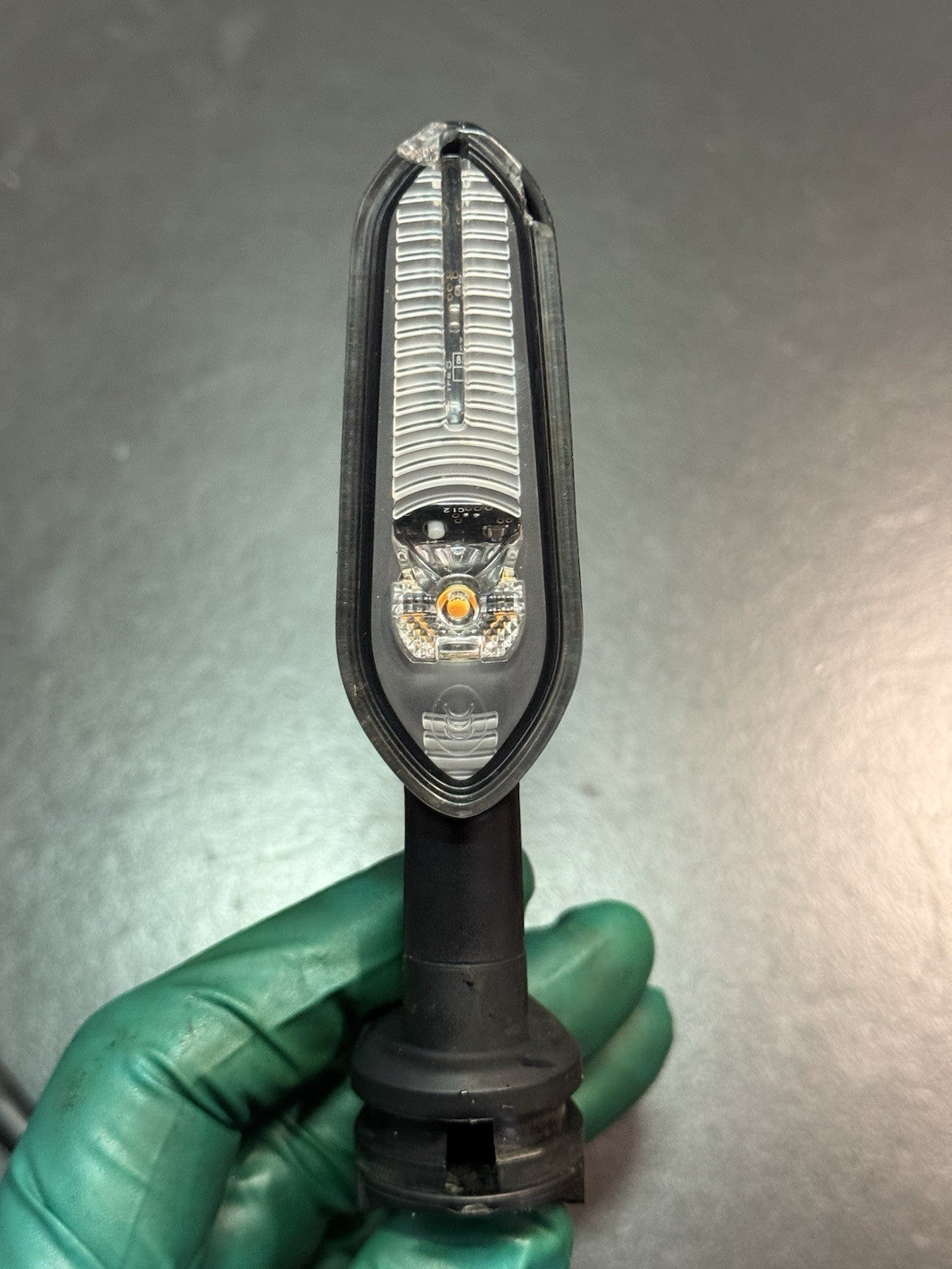 2c89b971-292b-43c3-849f-b027148f3d0a