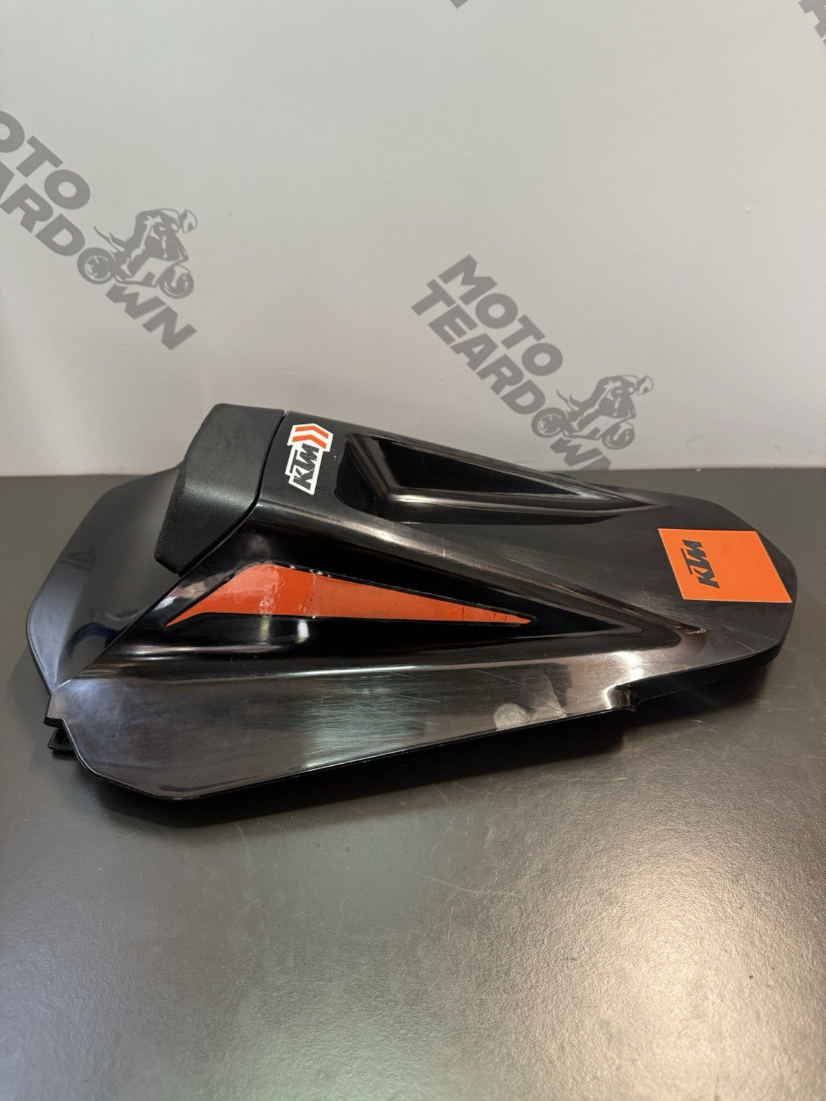 f1b953cc-f832-4c71-876a-a31e43afa610