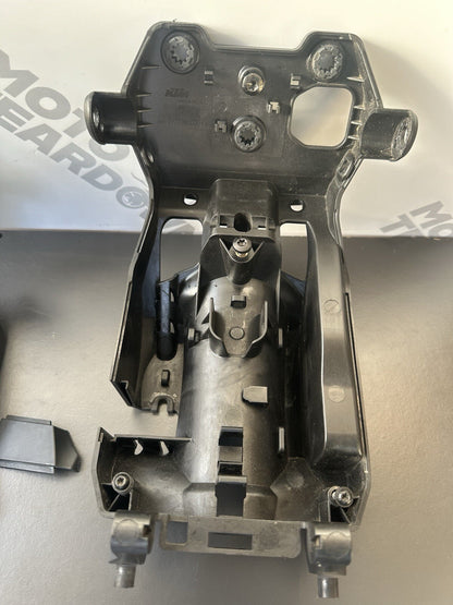 KTM DUKE 790 CLOCK MOUNT BRACKET Speedo Mounting Bracket 2018-2021 OEM Bracket