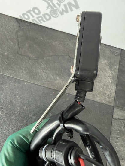 f5a7593a-235b-4e03-85ac-bec6cc9c7cf8