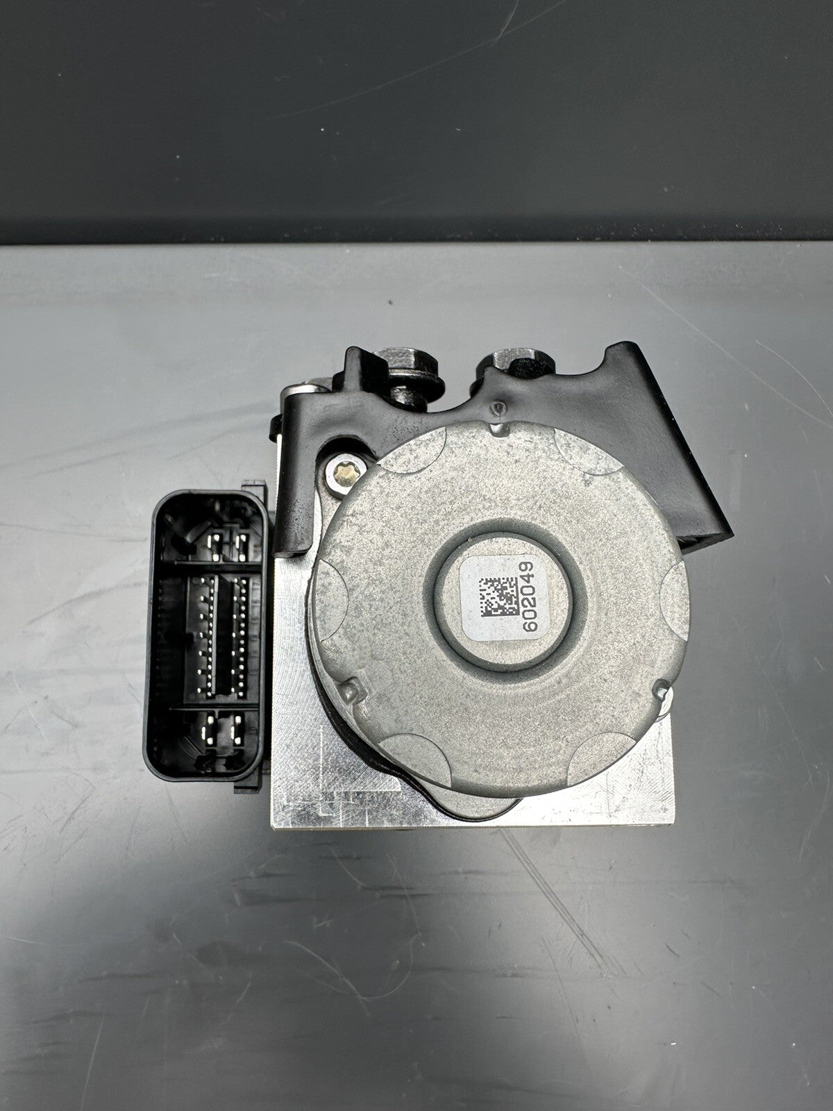 Triumph Street Triple 765 RS 2020 ABS Pump OEM Only 2418 Miles 2025959 T2025959