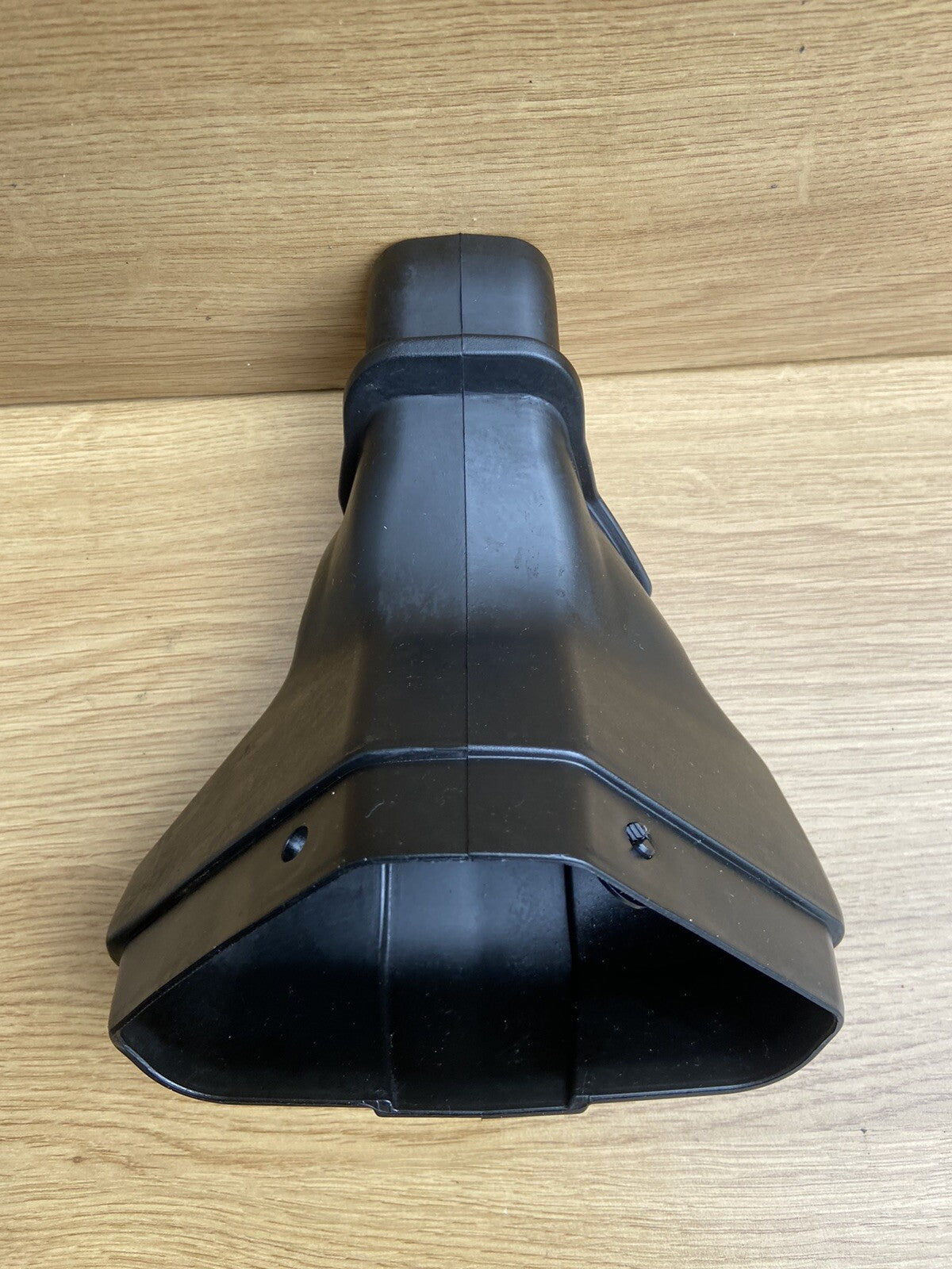 Triumph Street Triple 765 Moulding Duct Intake form Air intake T2709086