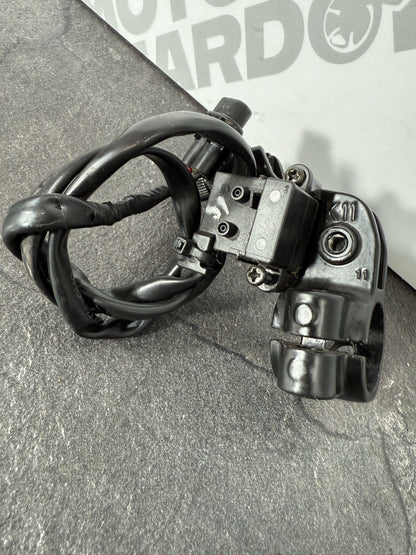 dad4fd4c-c7e2-4930-a0e8-9213922c1231