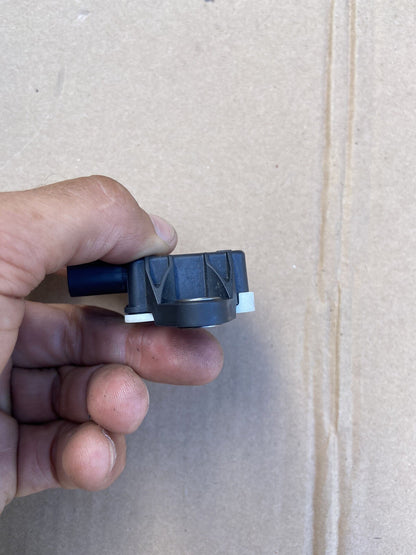 BMW S1000RR  speed sensor Bosch Sensor S1000RR generation 3 Speed Sensor BOSCH