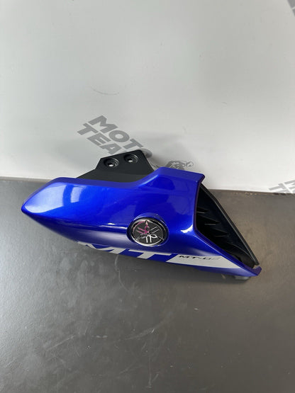 YAMAHA MT03 Right AIR DUCT FAIRING PLASTIC RIGHT MT 03 Right Air Duct Fairing