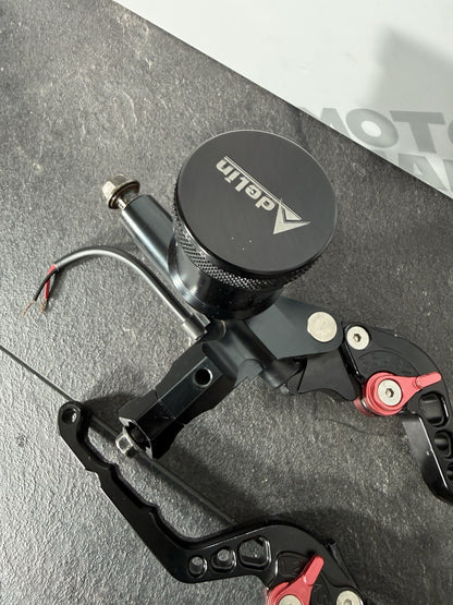 15bc974e-4cb2-4f1f-800f-24a5d42760ba