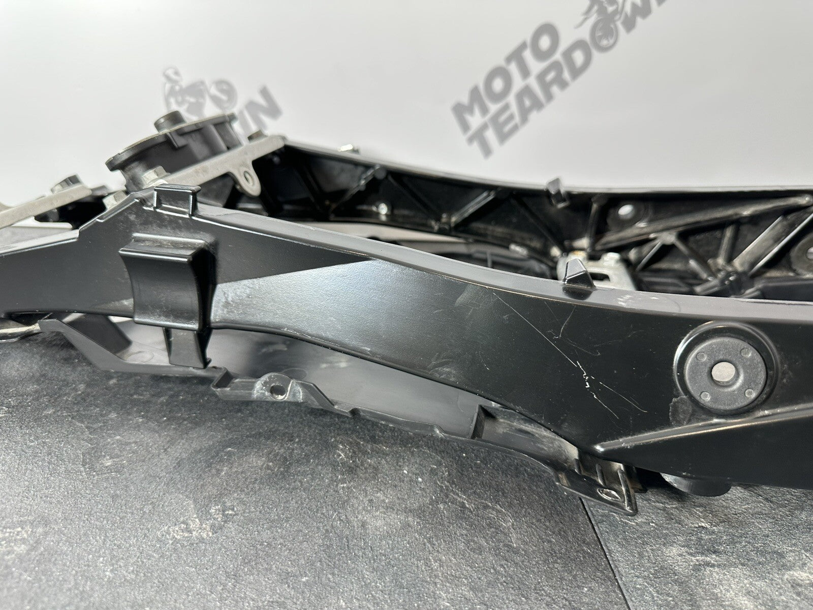 Suzuki GSXR 1000 2014 Rear Subframe & Undertray 22774 Miles 2009-2016 OEM