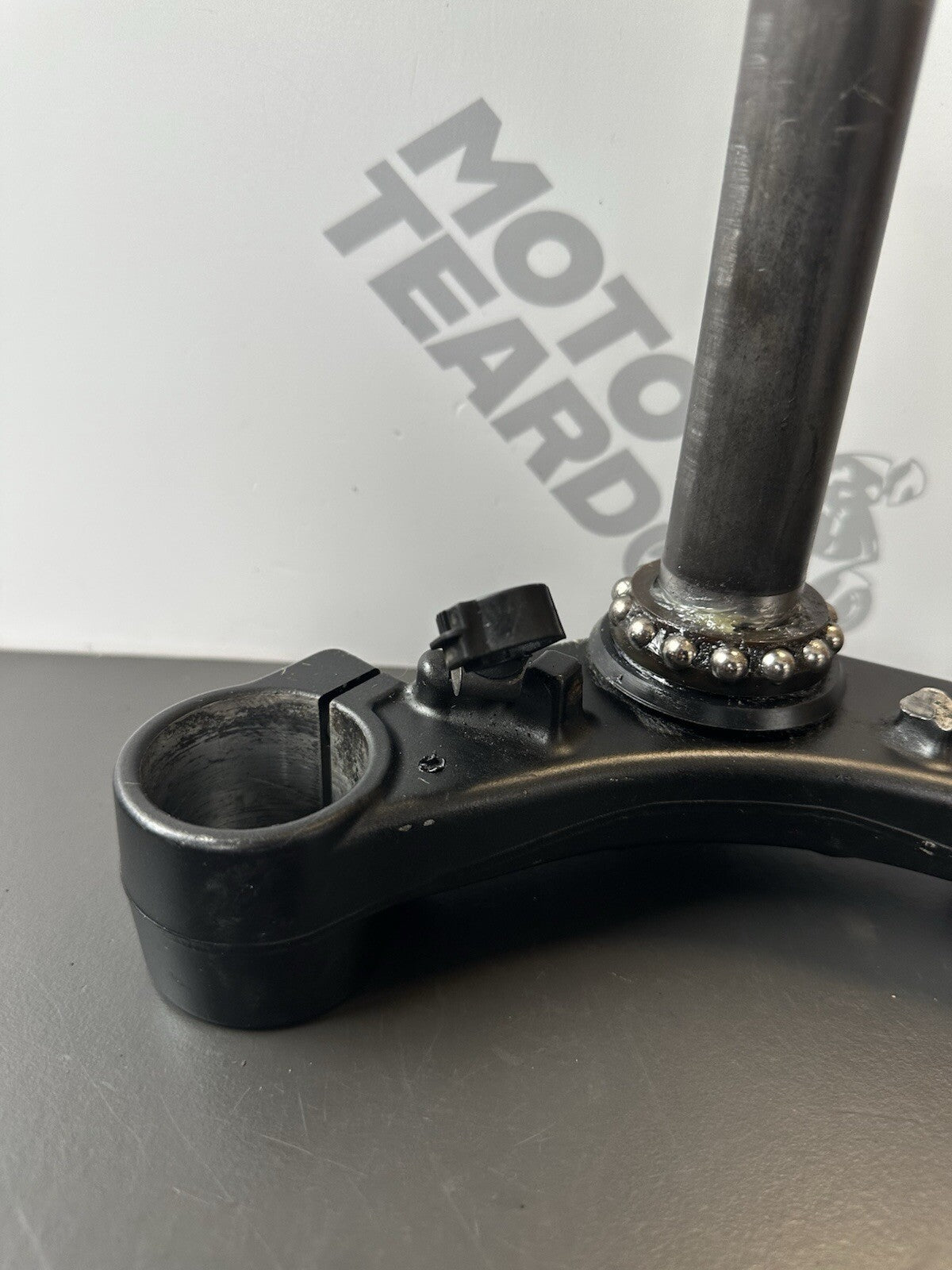 Yamaha MT-07 Yamaha MT07 Bottom lower fork yoke clamp 2014-2017 Lower Yoke OEM