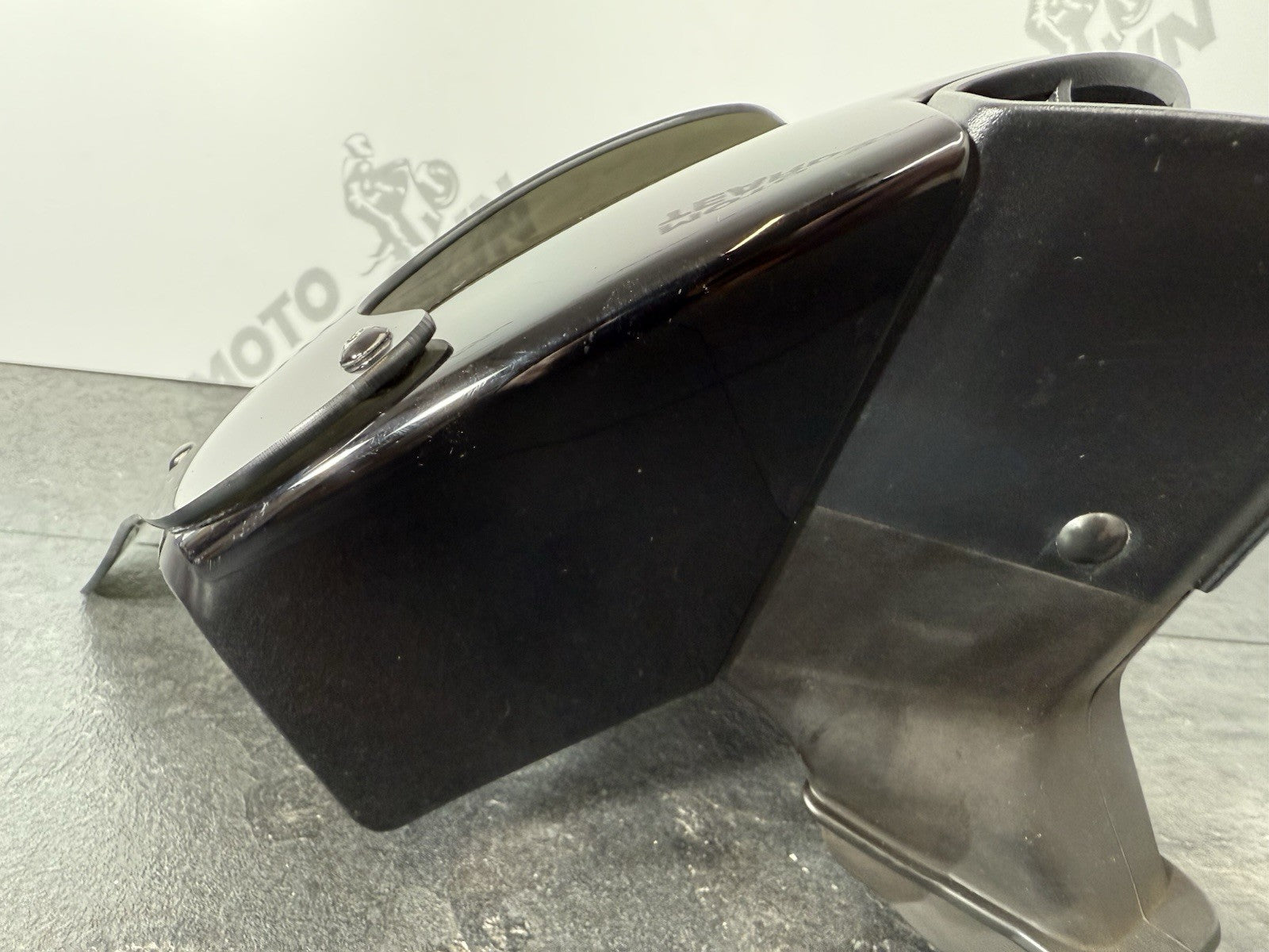 8a57c2a6-bdd1-4a78-bc18-81c5110be124