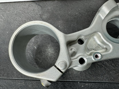 Triumph TIGER 900 GT PRO 2022 Top Yoke Upper Yoke 6337 Mile 2020-2023 OEM
