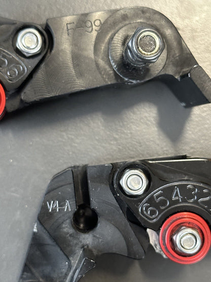 Evotech Short Clutch and Brake Lever set - Aprilia Tuono V4 1100 Factory 2017-