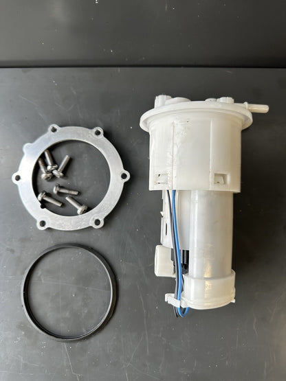 Triumph Street Triple 765 RS Fuel pump Petrol Pump T2400735 2017 765RS Fuel Pump