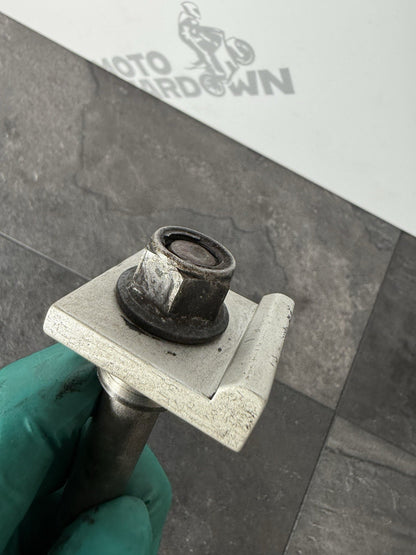 Yamaha YZF R125 R 125 2014 Rear Spindle & Spacers 26983 Miles 2008-2018 OEM