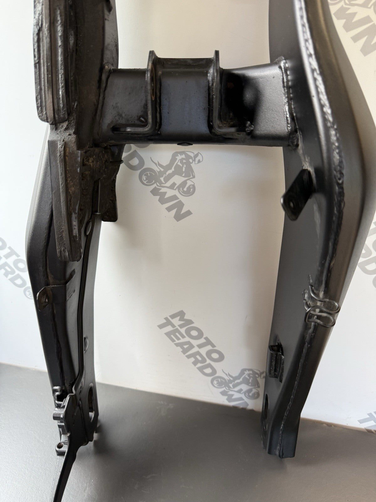 TRIUMPH TRIDENT 660 Swing Arm Rear Swingarm 660 Swinging Arm 2021-2024 T2051555