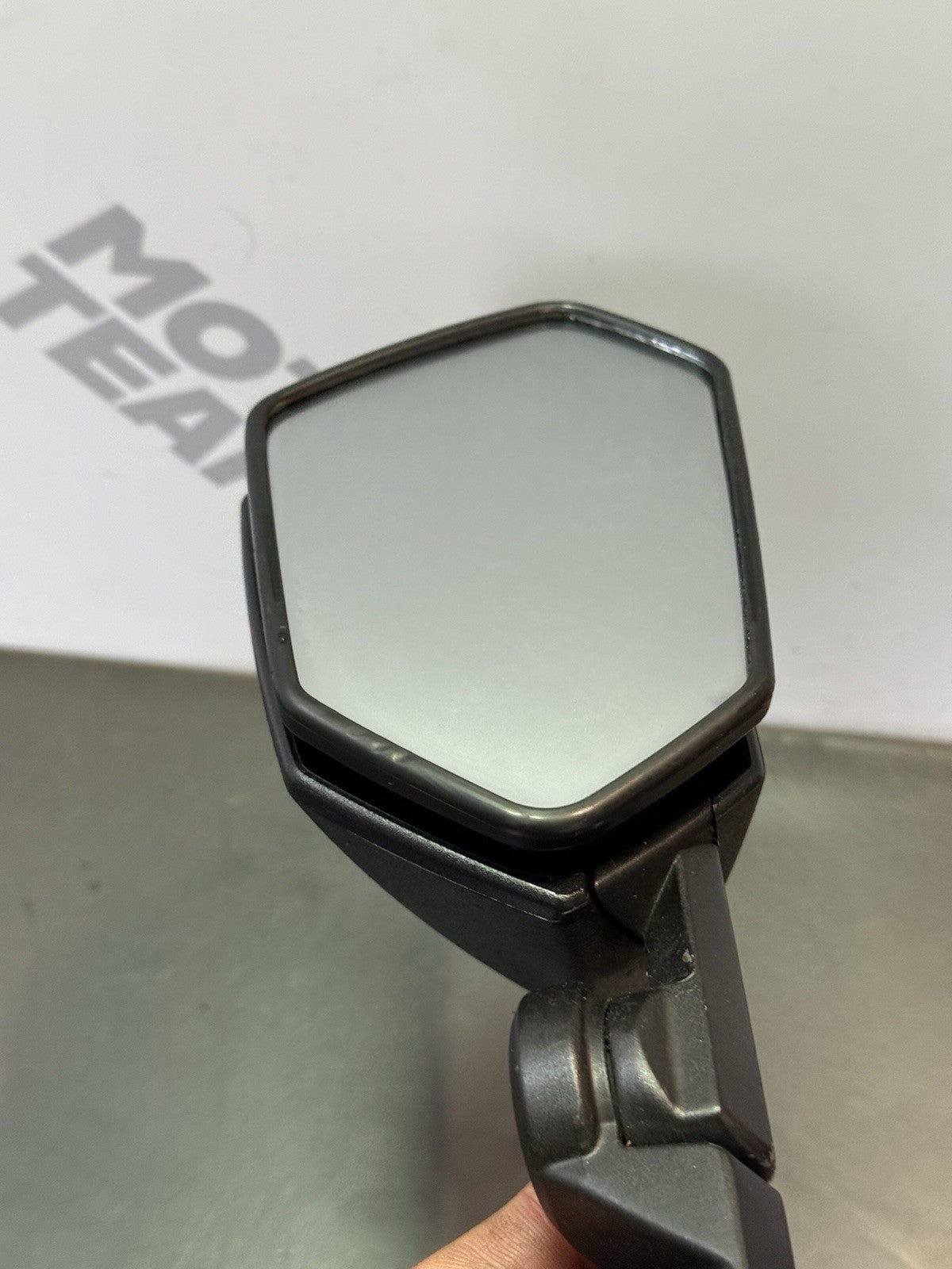 39c8b86b-da55-4409-9868-4aeecf794bb9