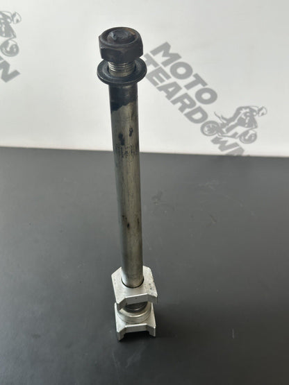 Triumph Street Triple 765 RS 2017-2019 Rear Wheel Spindle Rear AXLE 765 Rear