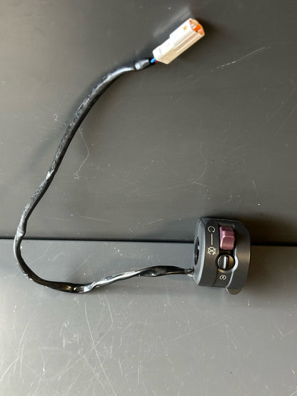 Ducati Panigale 899 959 1199 1299 Handlebar Switch Right Switch Kill Switch OEM