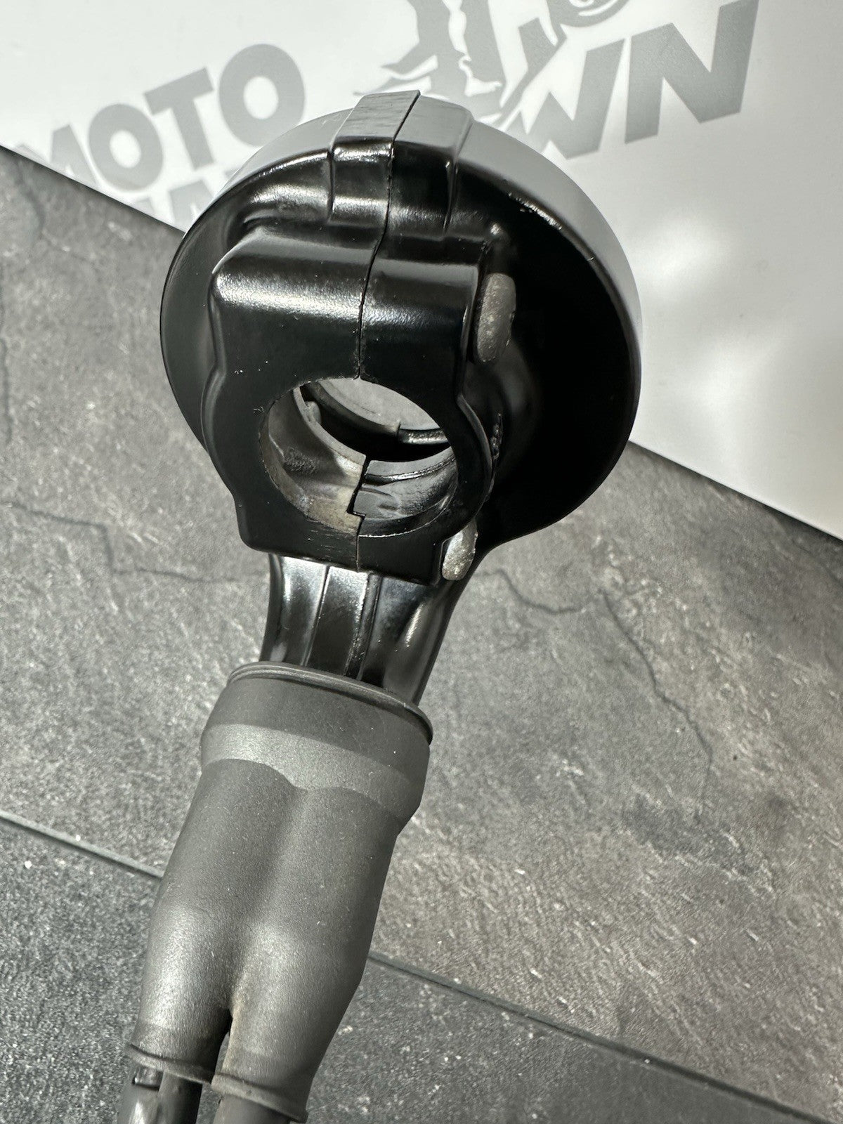 Triumph Street Triple 675 R 2015 Throttle Assembly Cables 2013-2016 16470 Miles