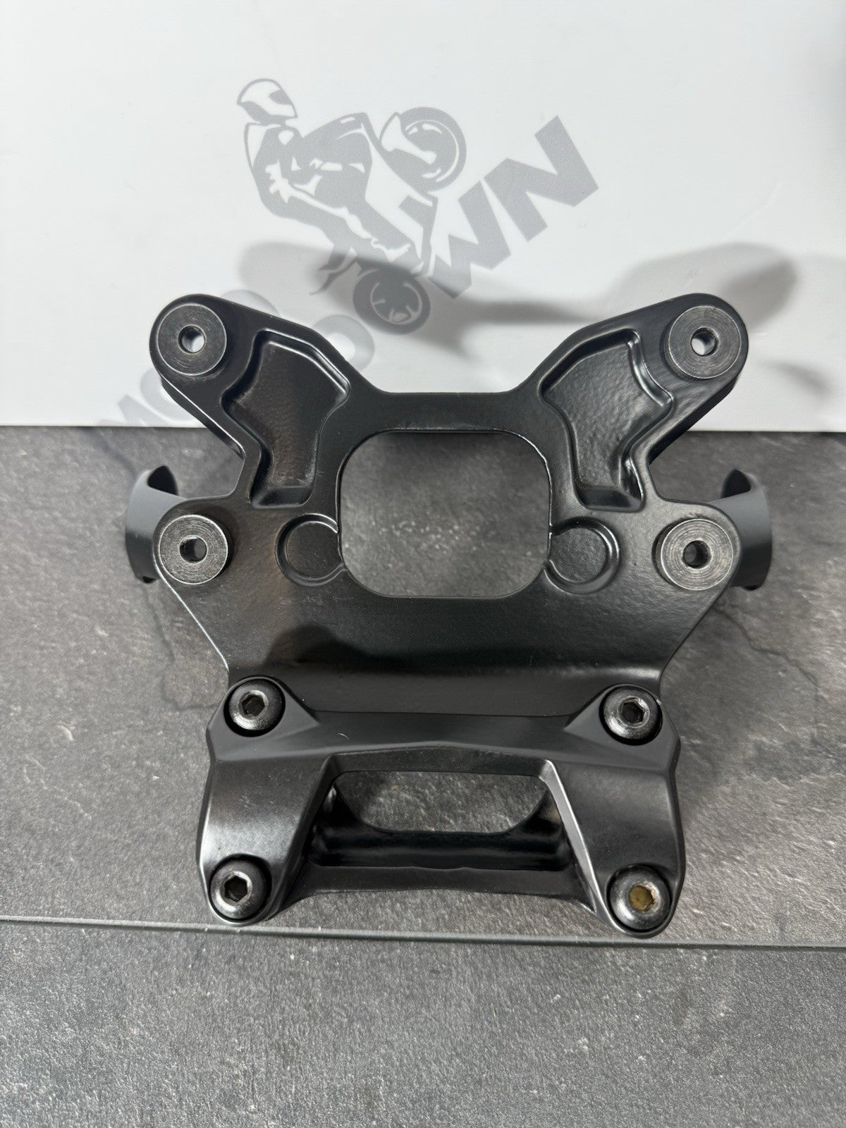 5df48ca5-b615-4af8-b344-330f76bd3ea8