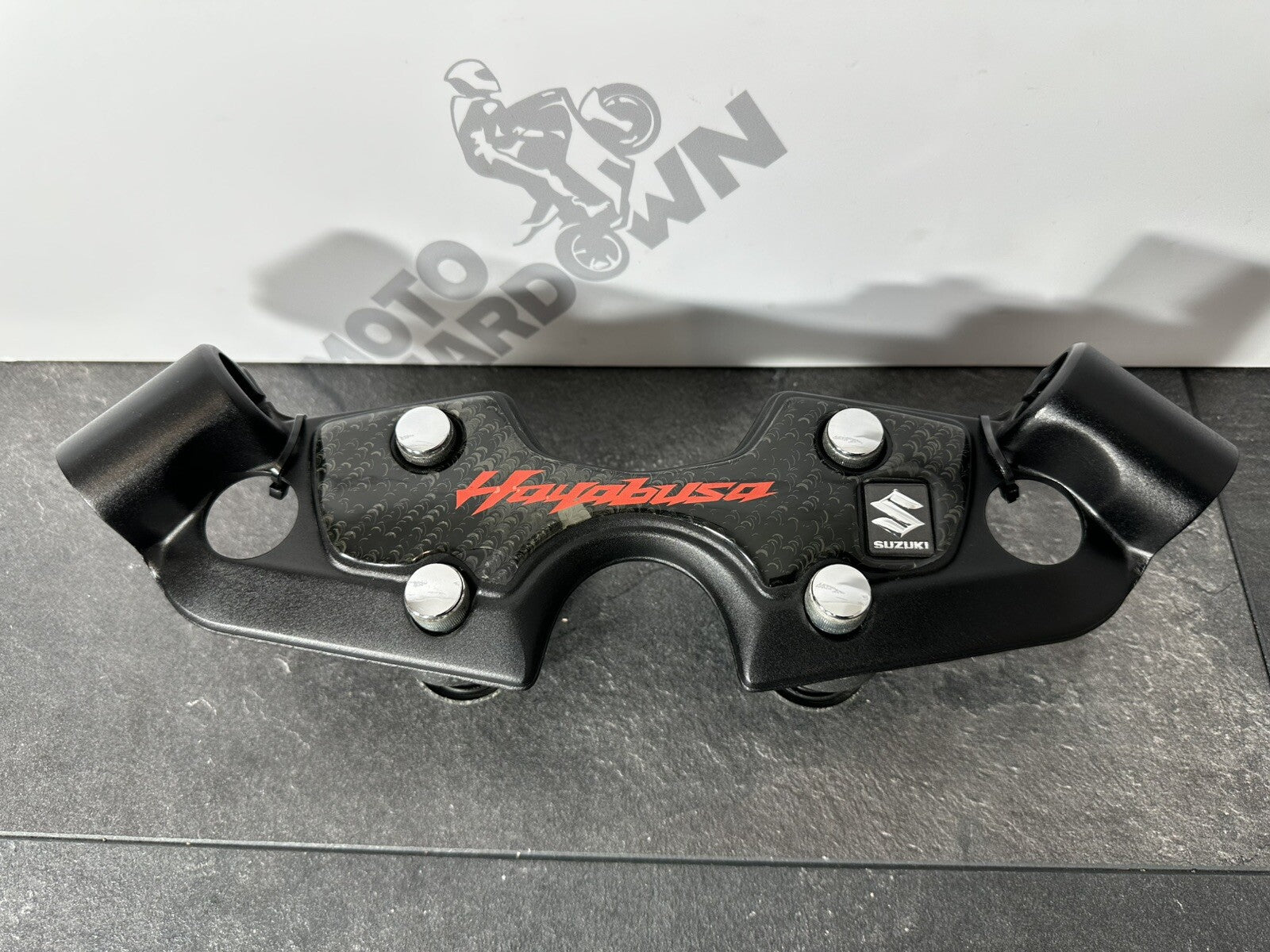 Suzuki GSXR 1300 2016 HAYABUSA Handlebar Holder Top Yoke Cover 18408 Miles OEM