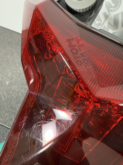 27a5bb42-a26c-4c59-9bb6-f2b8d5e42e37