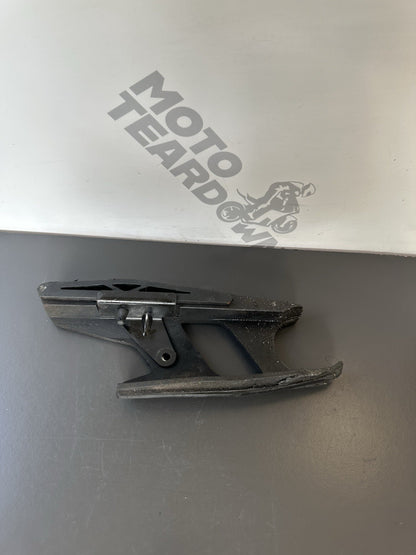 TRIUMPH STREET TRIPLE 675 675R CHAIN GUIDE 675 Chain Guide 2007-2011 OEM