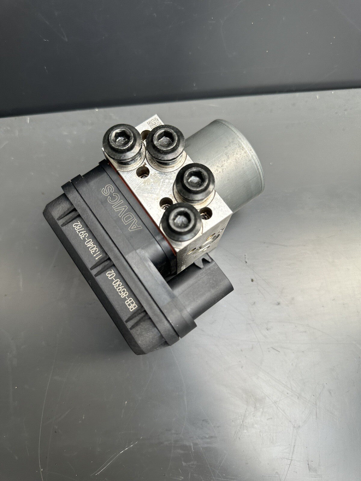 Yamaha Yzf R7 Yzf690 2022 - 2023 ABS Pump Yamaha R7 ABS pump OEM R7 ABS pump