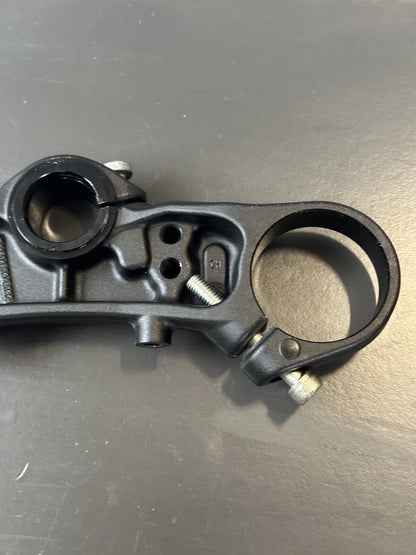KTM 790 Top Yoke top upper fork yoke Top Yoke Top Fork Clamp 64101034032 OEM