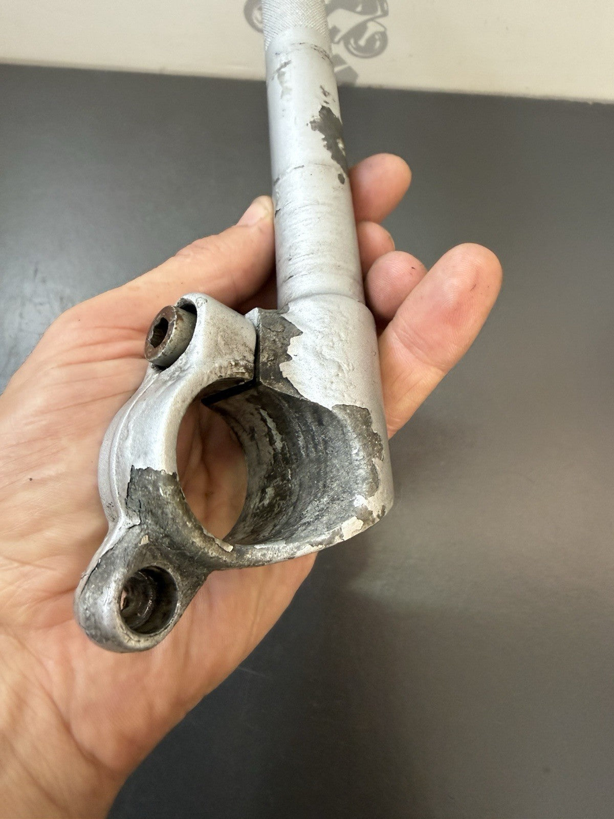 a18b35b6-7263-4404-a843-bba8ef10d229