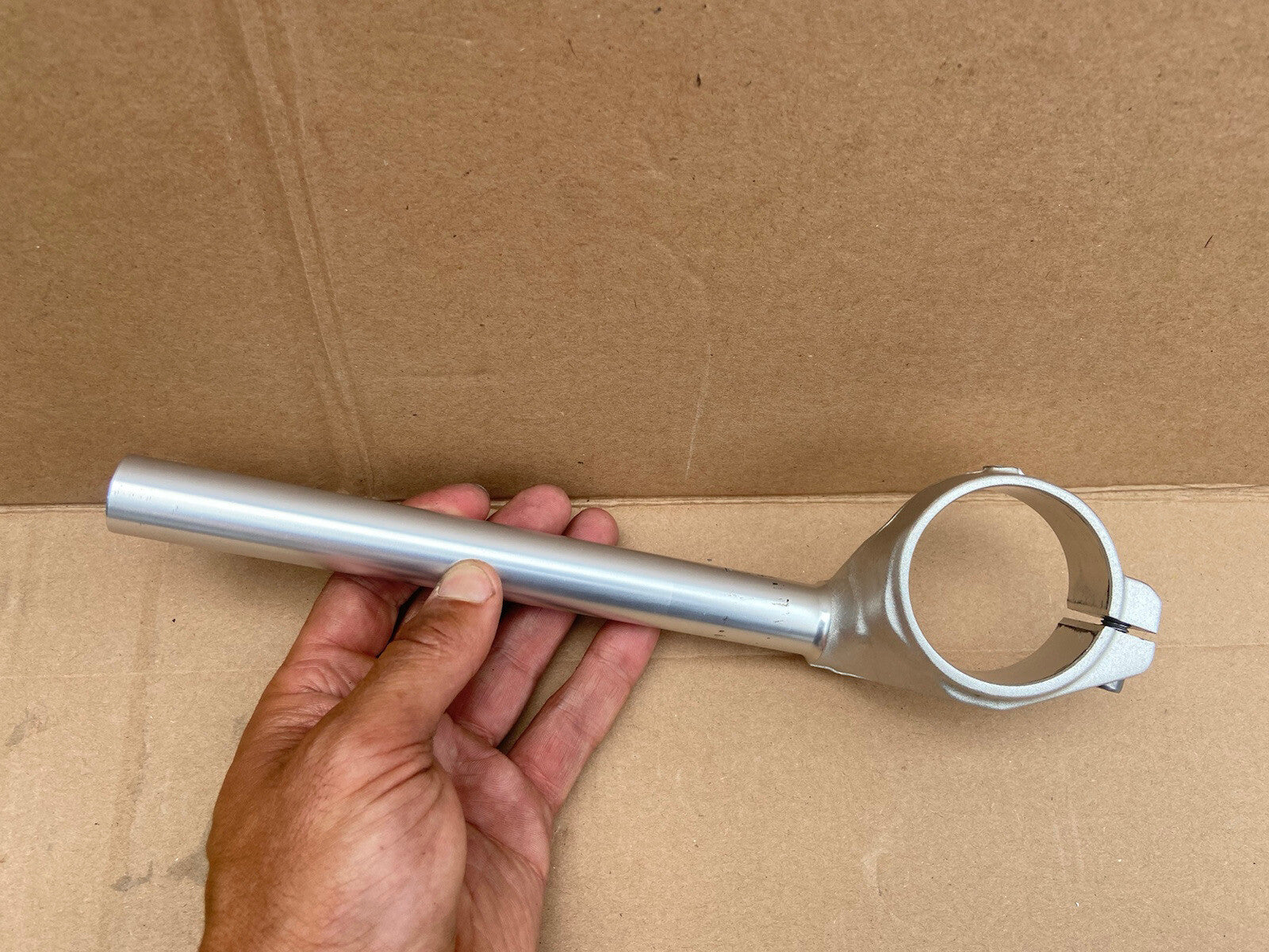 Genuine BMW S1000RR Left handle bar clip on Left Clip On OEM 8548405 DAMAGED