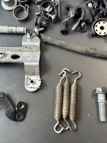 Aprilia Tuono V4 1100 Job Lot Bolts Screws Clips Fixings RSV4 2017 Tuono Job Lot