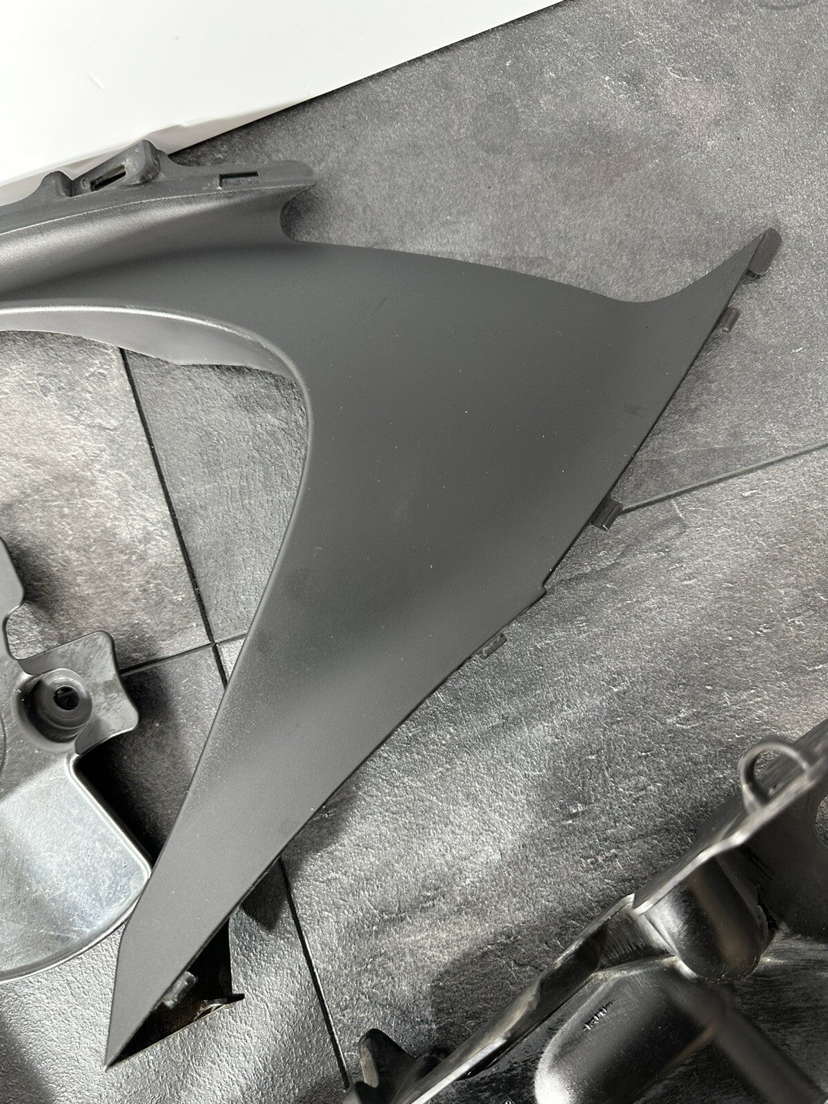 Suzuki GSXR 1000 2014 VARIOUS Fairing Panels Cowling 22774 Miles 2009-2016 OEM