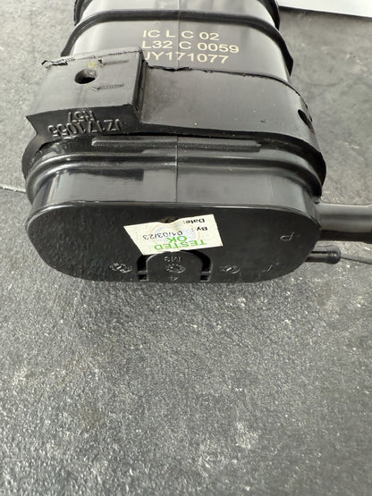 30c957fd-1a7f-4eb9-8fa6-97c3ae233474