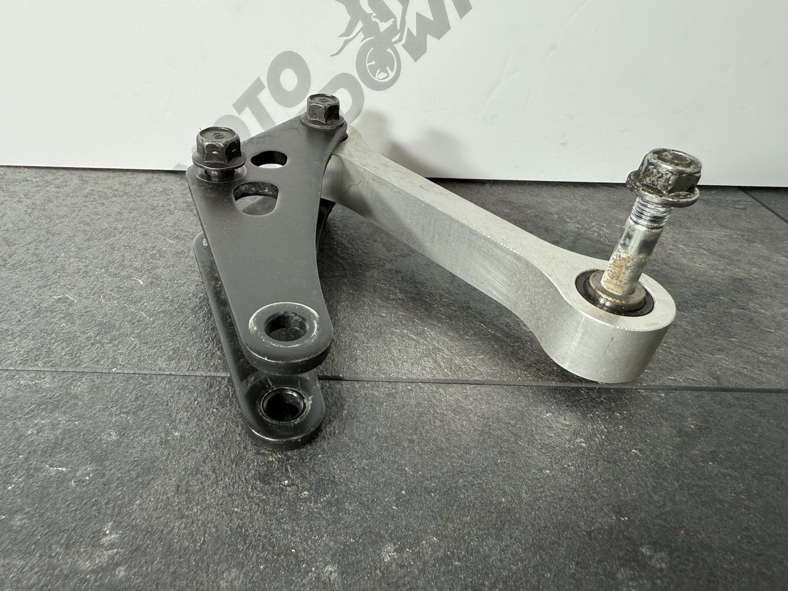 776851d6-d642-464a-af07-898e8e237e12