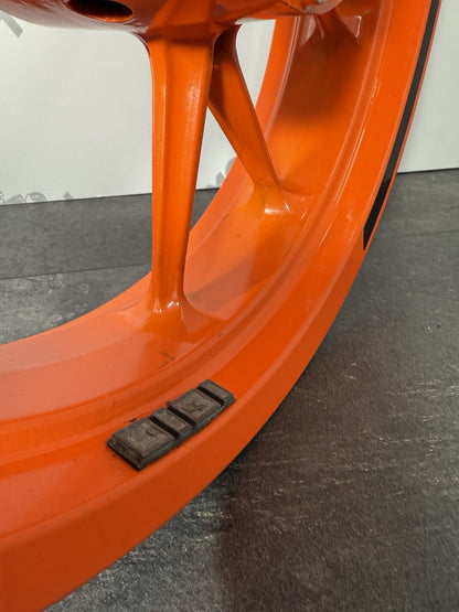 02ebfdb3-bc4b-4996-8c50-f213099a853b