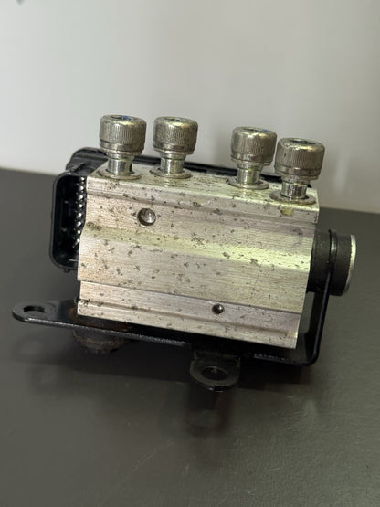 ee24a104-9049-43ba-8975-efbf84c46f71