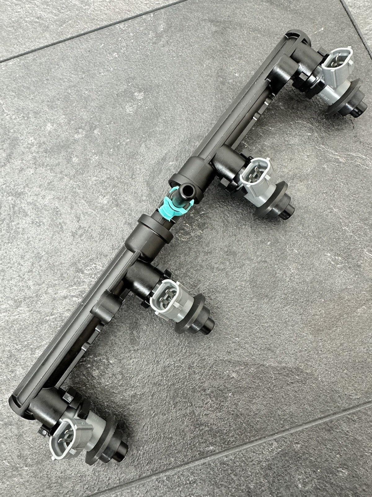 Honda Fireblade CBR1000RR 2019 Secondary Fuel Injectors 2017 2018 OEM 4000 Miles