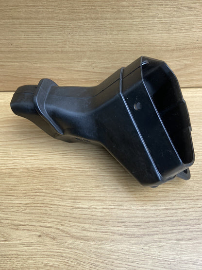 Triumph Street Triple 765 Moulding Duct Intake form Air intake T2709086