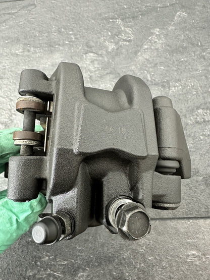 Kawasaki ZX6R 636 ABS 2016 NISSIN Rear Brake Caliper & Hanger 8655m 2013-2015