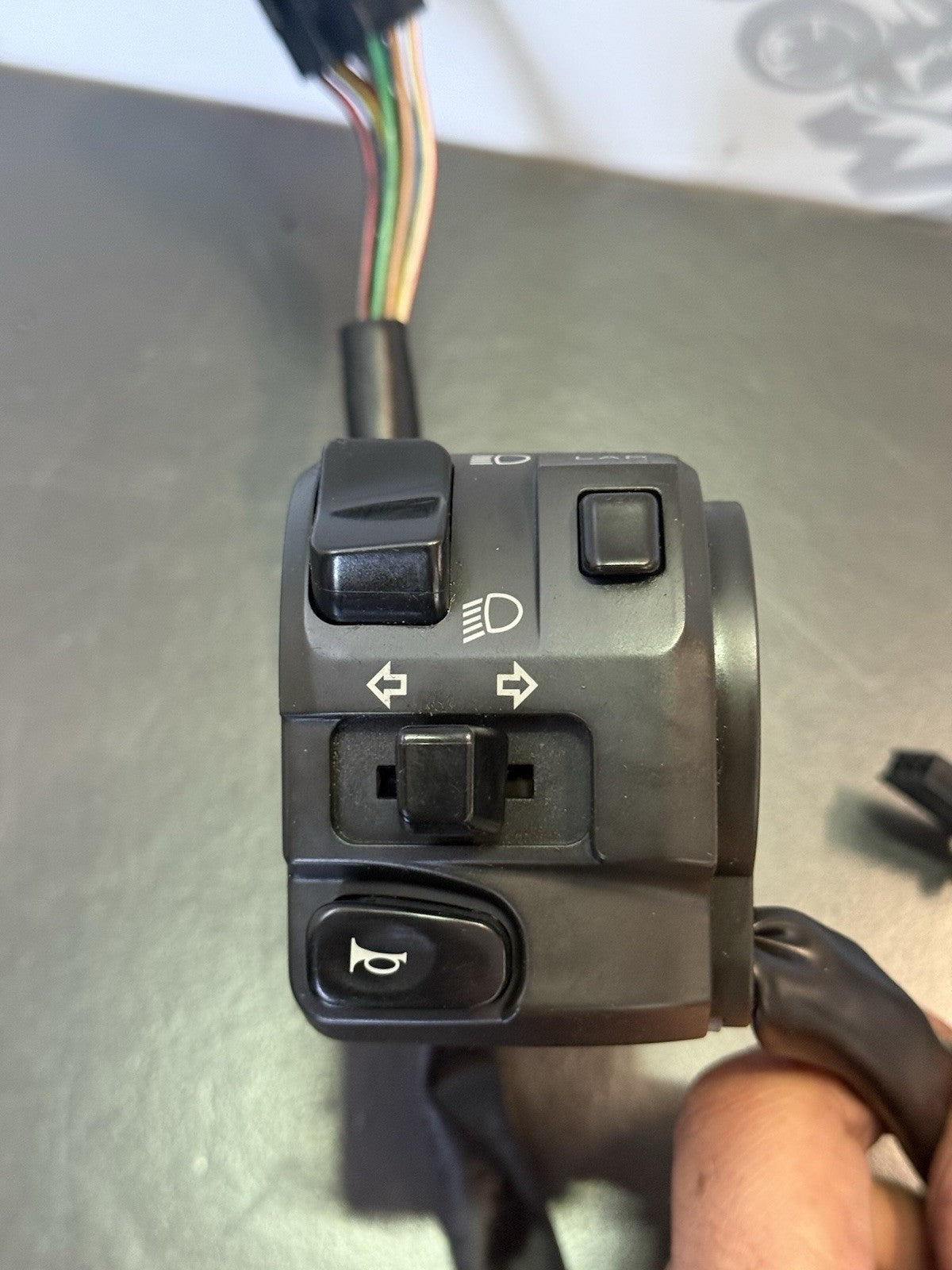 6d2f953c-a85e-4dac-a8b3-1507c81bb11b