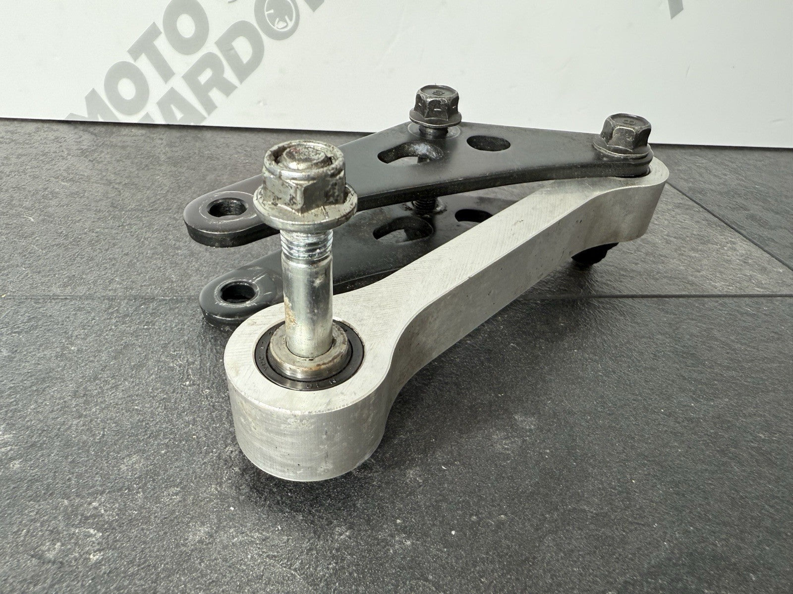 5c86b4e2-187c-4967-8723-f766d543c756