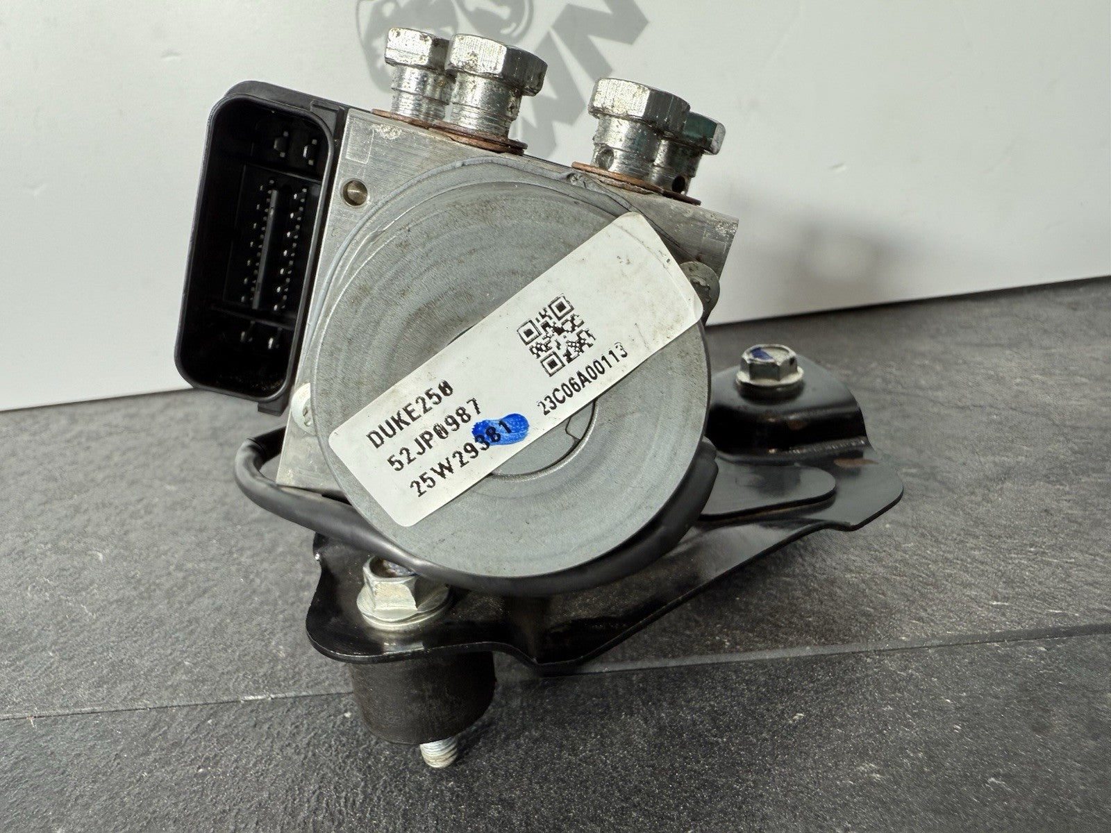 70a45514-271b-41b8-a1fb-02d8d3e9aefb