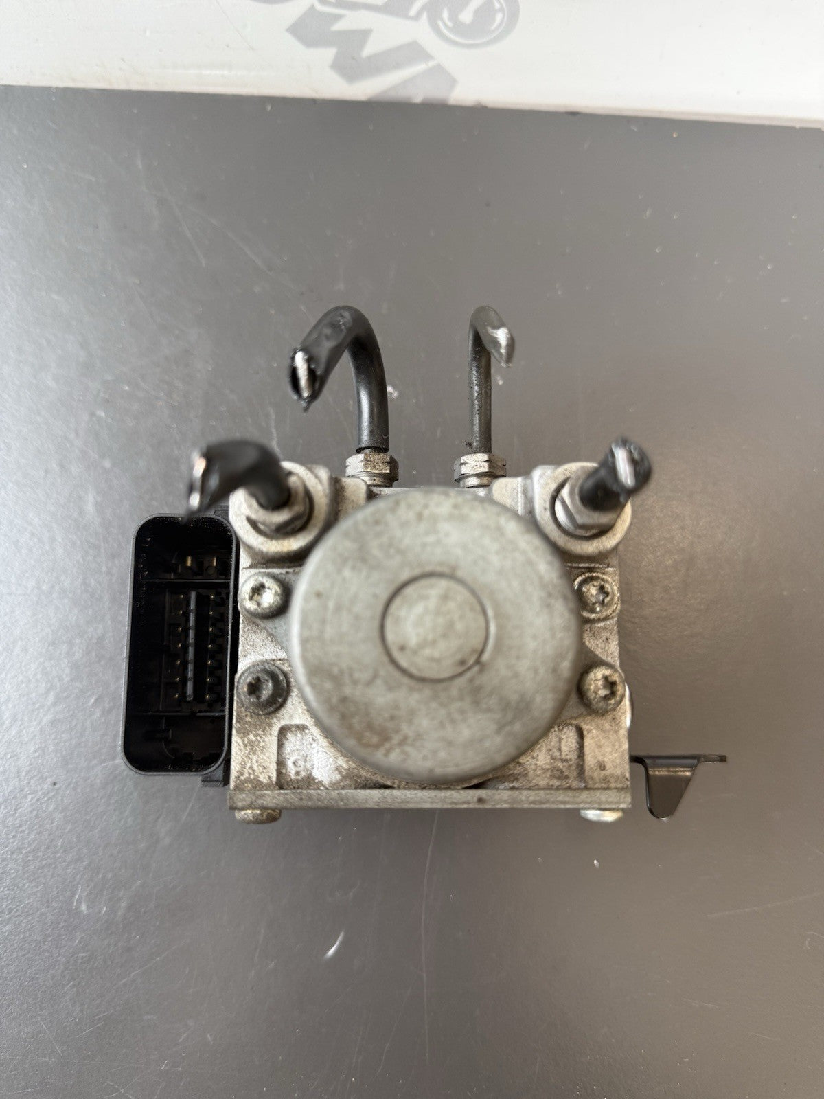 Triumph Street Triple 675 R 2015 ABS Pump Module Brake Pump 2013-2016 OEM Rear