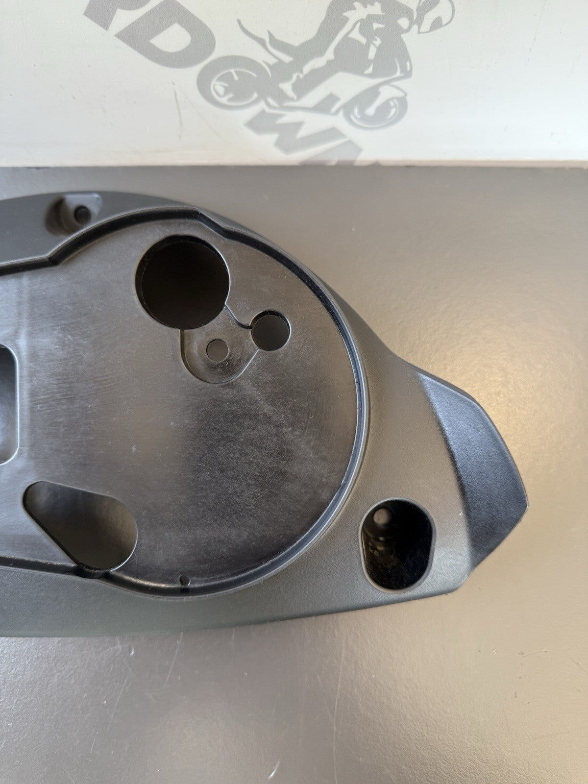 Triumph Street Triple 675 Clock Speedo DASHBOARD MOUNT T2307582 2007-11 OEM 675R