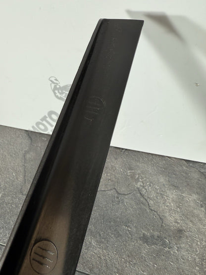 4b7c8e77-49fc-4423-a7f7-bb623eabdcc6