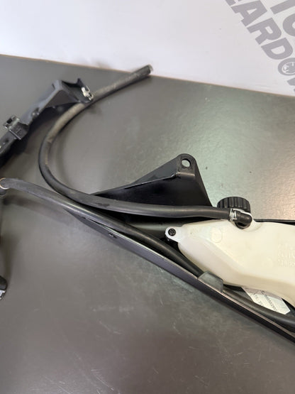 ab1acf52-9b08-478e-9c6f-383f973f1d4a