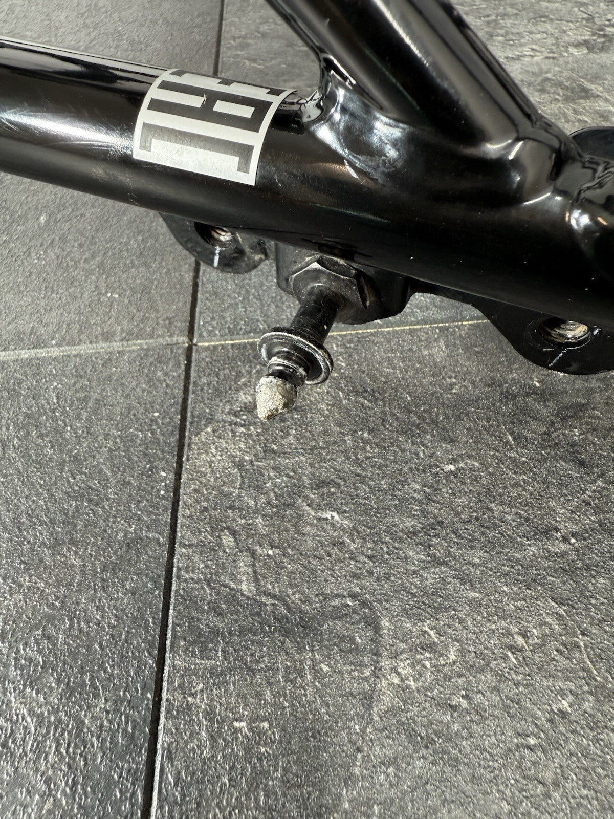 6eaffb1b-c54a-40ed-9bd4-436393aad81f