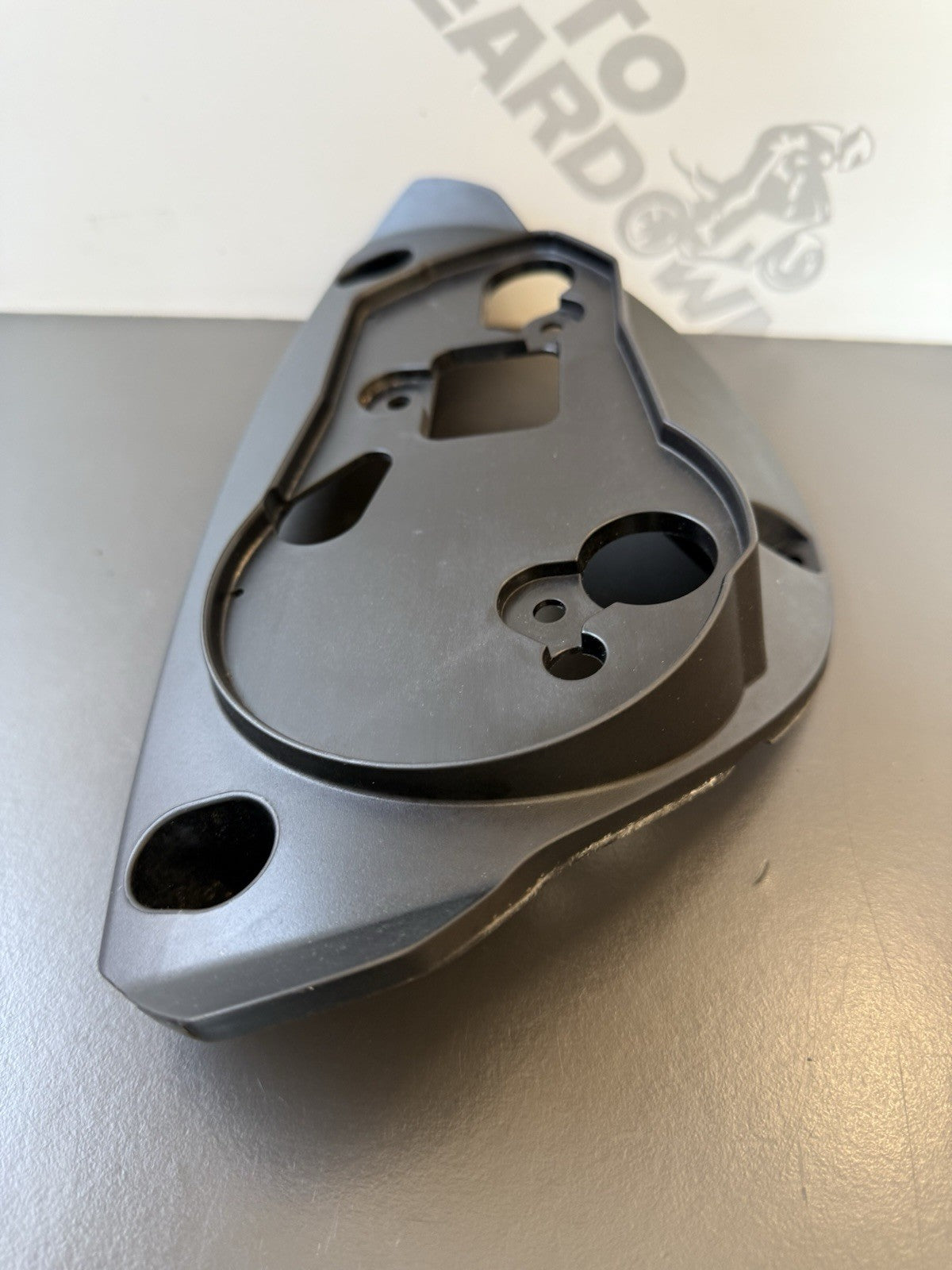 Triumph Street Triple 675 Clock Speedo DASHBOARD MOUNT T2307582 2007-11 OEM 675R