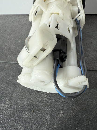 47c2fb21-2618-483e-a20b-8f90623e6d8e